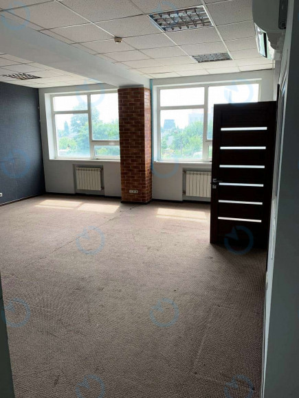 Оренда офісу 800 м.кв 3 поверх ITI Service