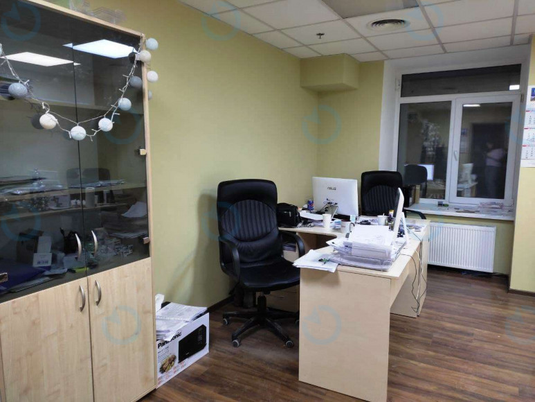 Оренда офісу 25 м.кв 1 поверх Сагайдачний