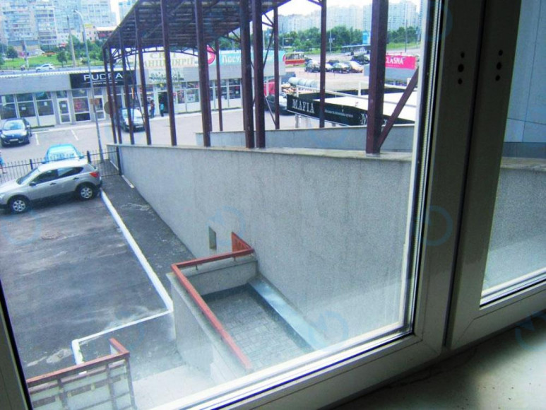 Продажа офиса 951 м.кв 1 этаж Срибнокильская, 3-б - фото 5