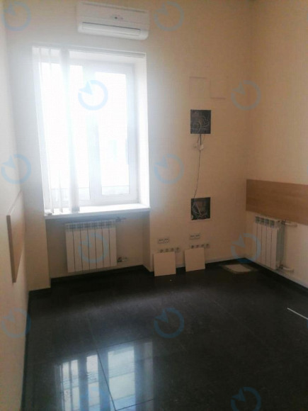 Оренда офісу 93 м.кв 1 поверх Хорива, 55-І