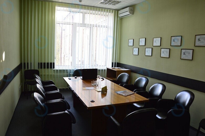 Комната для переговоров