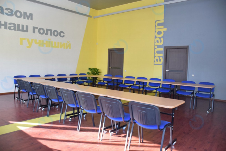 Зал АПУ на Хрещатику - фото 4